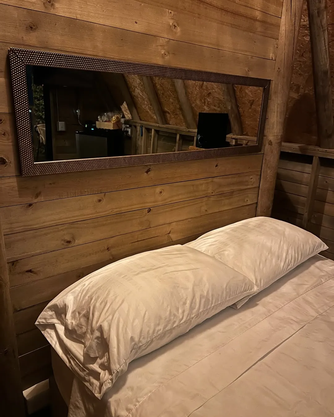 Natu Bruma - Cabin 4